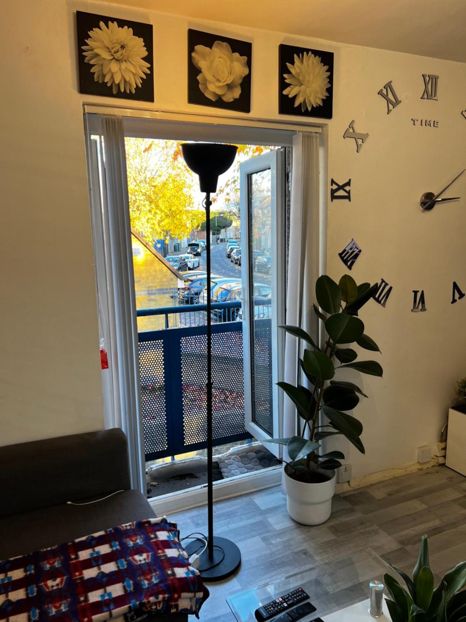 1-Bed Flat With Fast Wi-Fi In Prime Location 15Mins From Central London Bagian luar foto