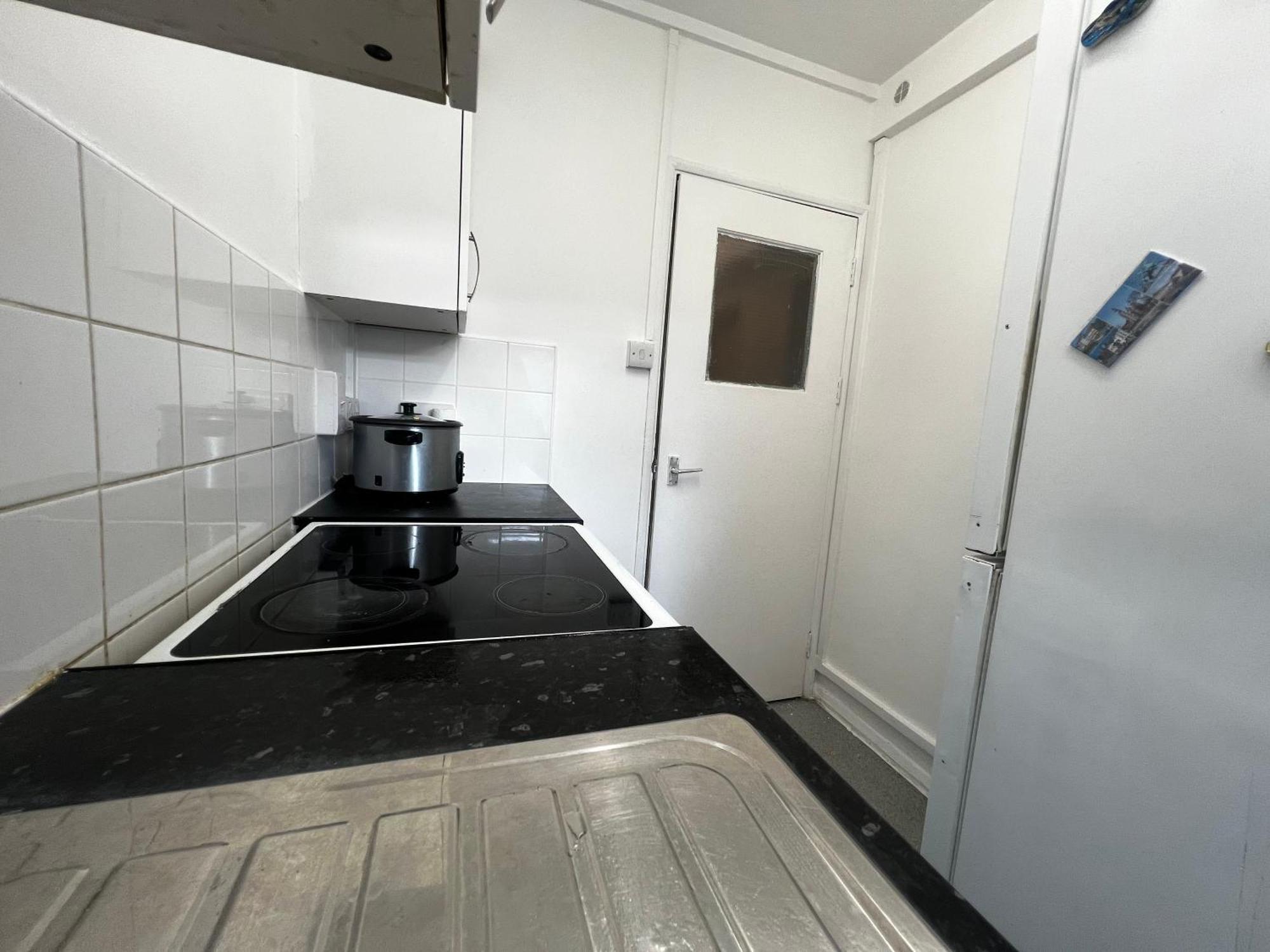 1-Bed Flat With Fast Wi-Fi In Prime Location 15Mins From Central London Bagian luar foto